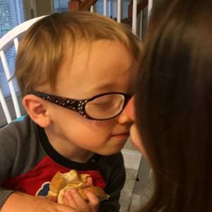 Meet your Posher, Ashley